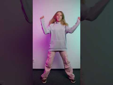 Учим трендовый танец