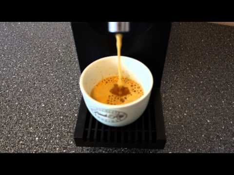 Cremesso Uno: приготовление кофе