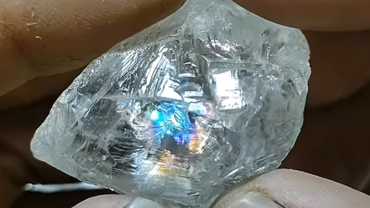 ALGUÉM AI JA VIU UMA PEDRA DESSA? *EU DUVIDO* 😂☝️