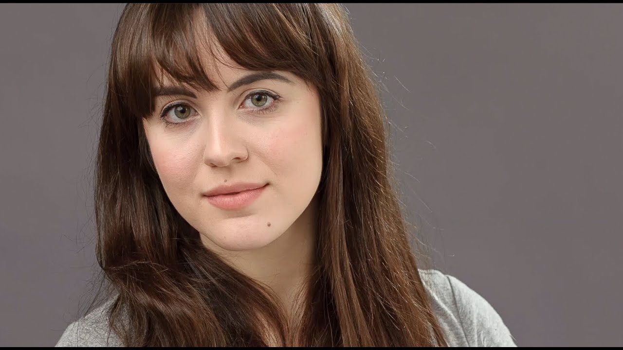 Headshot photography tip Using a reflector / bounce card YouTube
