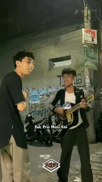 Penuh percaya diri😊  Boyband cover Geminiboys Sctiktok  @mnurimamsyaputra #gitar #lyrics #trending