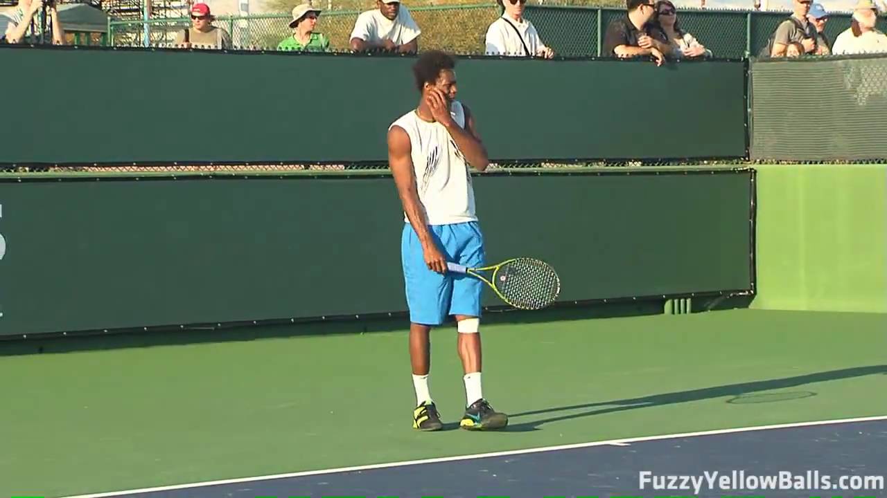 lessons review แปลว่า Gael Monfils Hitting Forehands during Practice