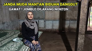 Download Lagu DITIPU LELAKI.! JANDA DESA CANTIK MANTAN BIDUAN DANGDUT TINGGAL DI RUMAH KUNO KAMPUNG TERPENCIL MP3 Download Lagu DITIPU LELAKI.! JANDA DESA CANTIK MANTAN BIDUAN DANGDUT TINGGAL DI RUMAH KUNO KAMPUNG TERPENCIL MP3