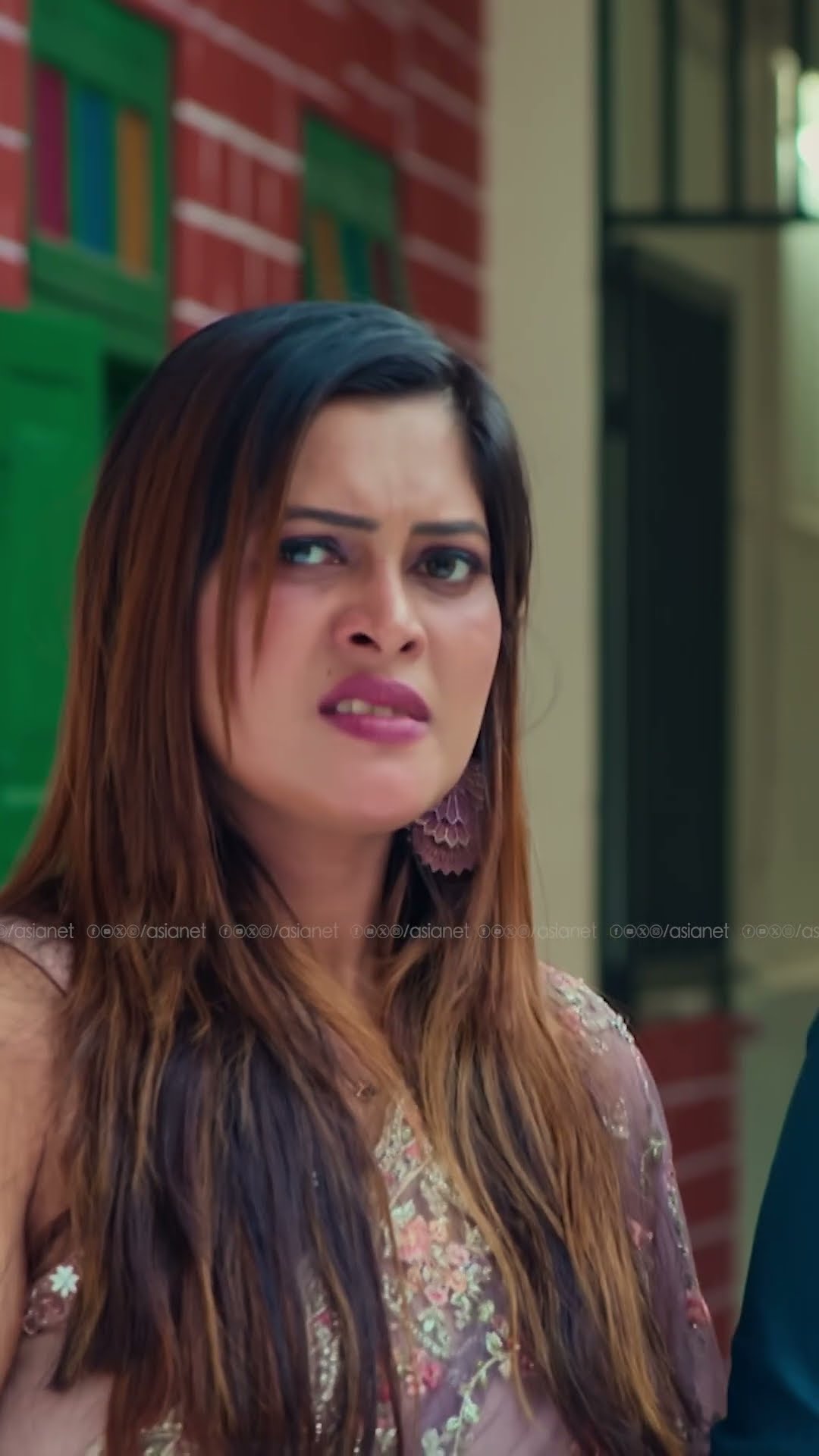 #IshtamMathram വിജയത്തിനുവേണ്ടി കാലുപിടിയ്ക്കും പിന്നെ കാലുവാരും
