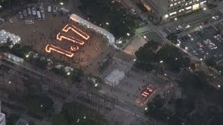 竹灯籠で「１・１７」「３・１１」　阪神大震災から１８年