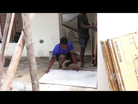 Video: Kigae ni nini? Ni tofauti gani kati ya tiles na tiles?