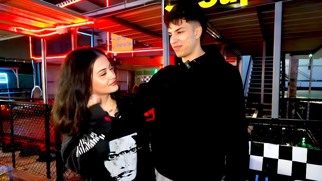 I WENT ON AN ARCADE DATE WITH EVELYN ORTIZ *MUST WATCH*