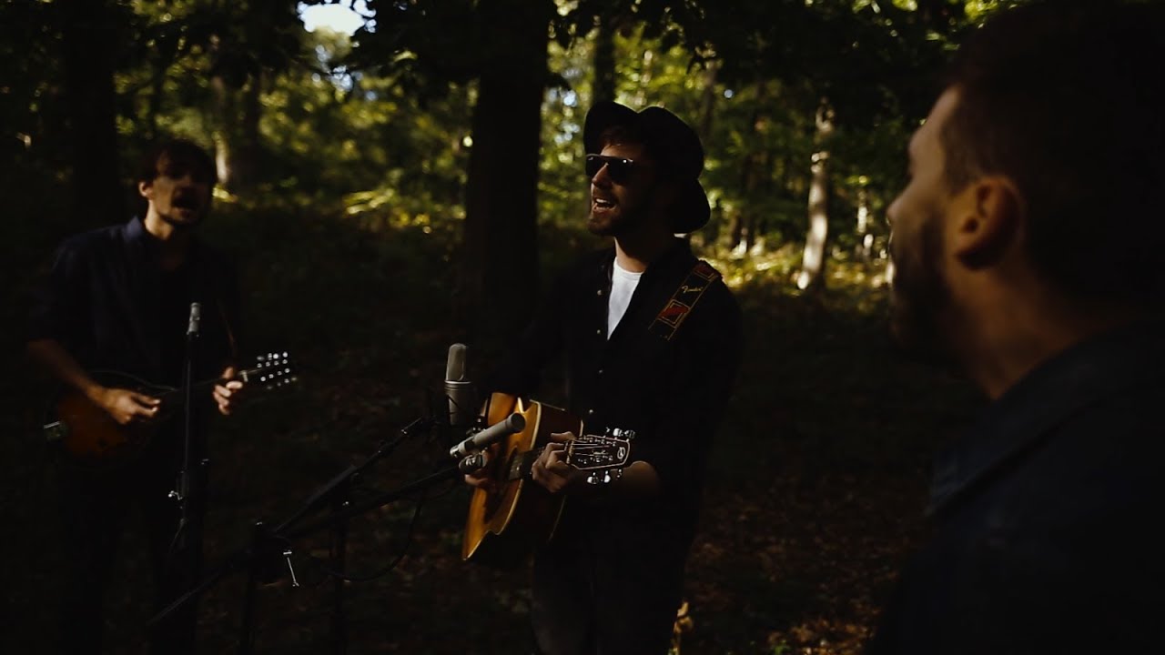 Breaky Boxes - Farewell (Live Acoustic Video)