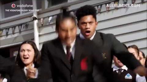 Sir Colin Meads statue unveiling