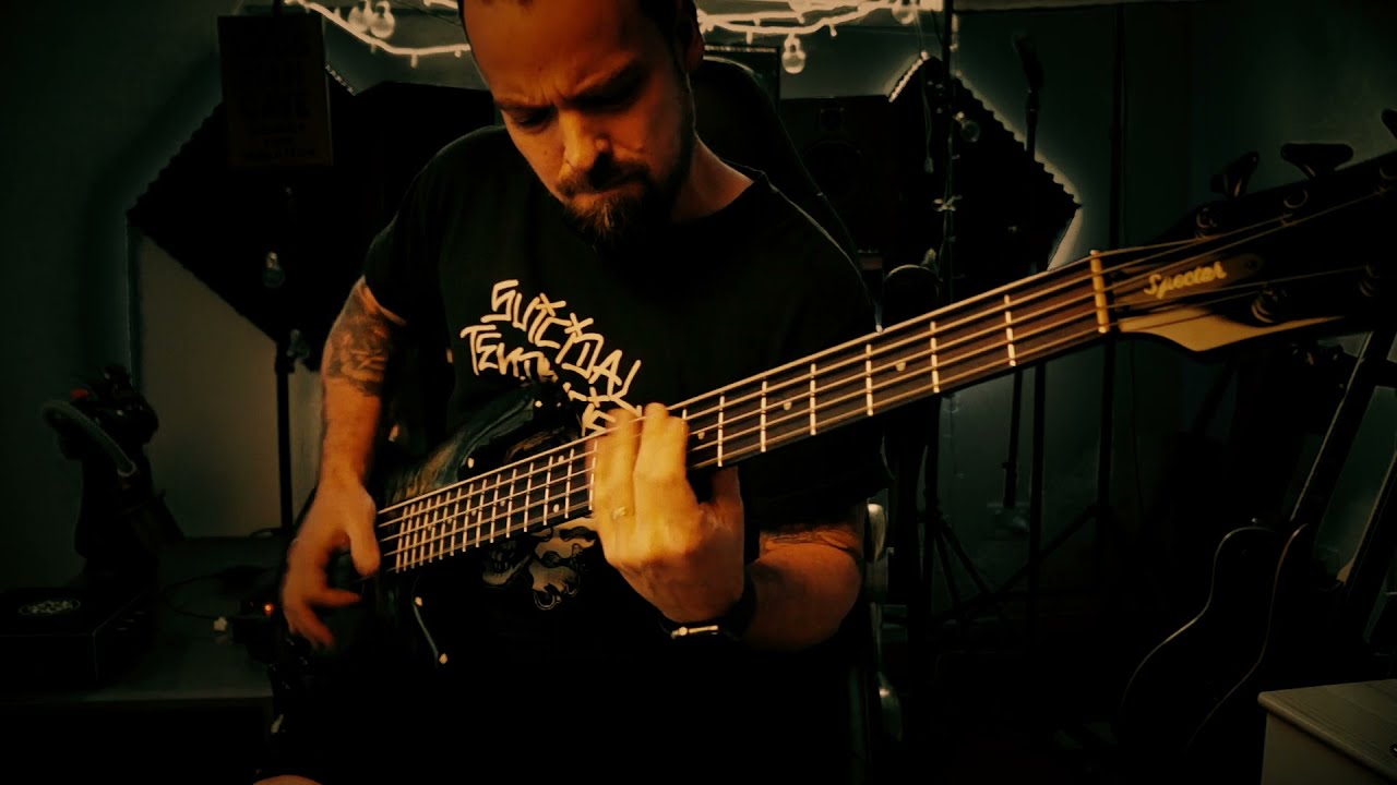 Spector Legend 5 Neck Thru | Bass improvisation by Marko Leo