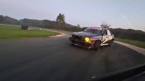 E30 Turbo chase a 200sx sr20