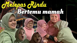 Ima ama melepas rindu bertemu mama di aceh