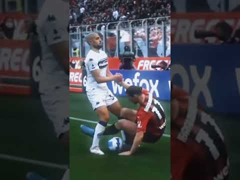 عندما تواجه مرابط ضد زلاتان ابراهيموفيتش