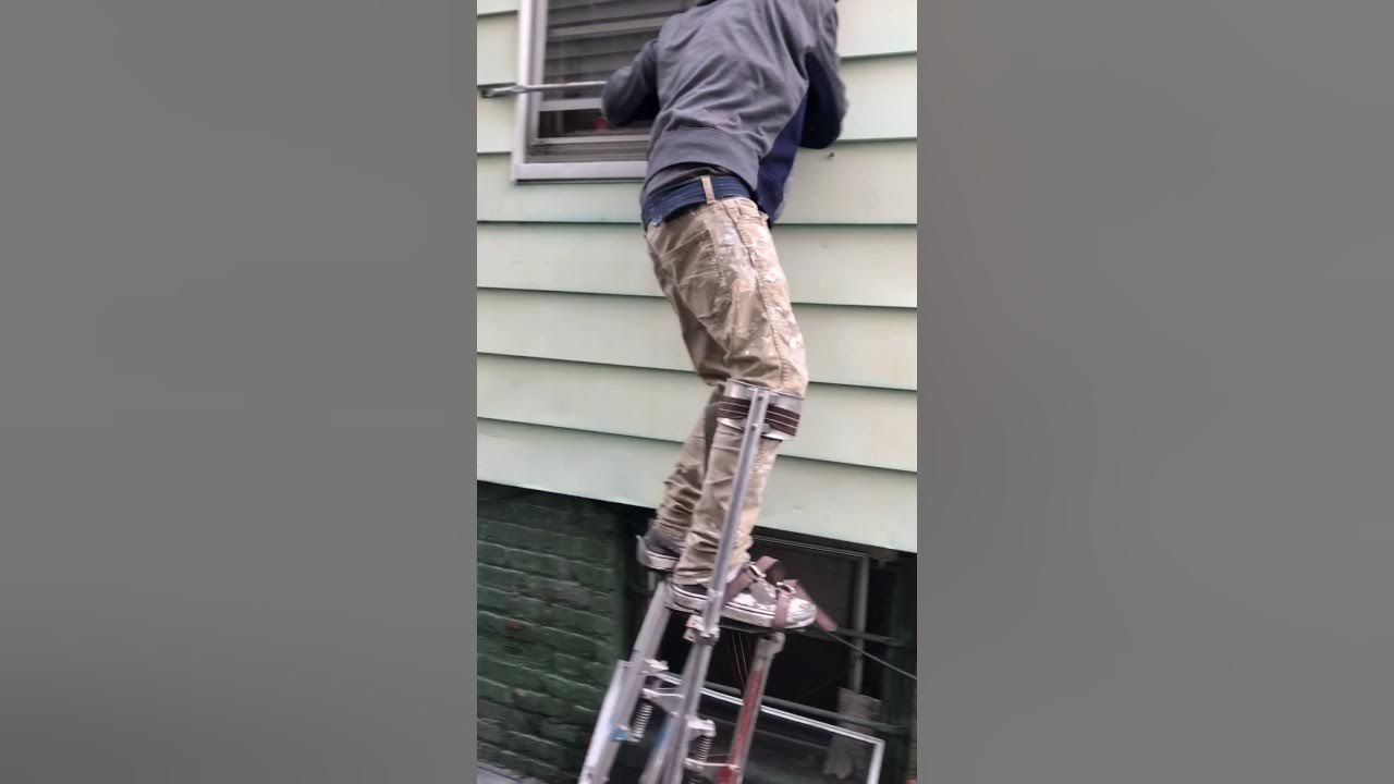 Intentando aprender a andar en zancos YouTube