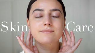 Skincare Routine 2020: VERY In-Depth
Sharing my current AM and PM skincare routine along with all of my favorites skincare products at the moment for dry to combo skin.
Subscribe here for more videos like this: http://bit.ly/2pm4wiB
My link/discounts & curation of favorites: https://bit.ly/2TdFuyk
As always, Thanks for watching!!!
- S O C I A L -
INSTAGRAM▹ https://www.instagram.com/gemary/
BLOG▹ http://www.thegisformary.com
TIKTOK▹ https://vm.tiktok.com/Wh8KYp/
PINTEREST▹ https://www.pinterest.com/gemary/
TWITTER▹ https://twitter.com/gemaryermus
TUMBLR▹ http://gemary.tumblr.com
FACEBOOK▹ https://www.facebook.com/gemaryy/
EMAIL FOR BUSINESS INQUIRIES: hi.gemary@gmail.com
- L I N K S / D I S C O U N T S -
Shop all of my Amazon Favorites: https://www.amazon.com/shop/gemary
Get 10% off your first glossier order (discount will be applied at checkout): http://bit.ly/2DoK30u
Shop my Mejuri Faves: http://edit.mejuri.com/gemaryedit
Use code GEMARY for 20% off my favorite diffuser: http://bit.ly/2n7rqGk
Fave Vintage Designer store: https://the-realreal.sjv.io/e2KzQ
Music I use: http://share.epidemicsound.com/rHjL7
Shop my Closet on Poshmark: https://posh.mk/mgP1CARav4
Fave pillow by Sleep & Glow (use code Gemary10 for $10 off) https://bit.ly/3ghkd0u
- T H I N G S M E N T I O N E D -
1:15- A. M R O U T I N E
1:40- Glossier milky jelly cleanser https://go.magik.ly/ml/yuqa/
2:25- Paulas choice pore-reducing toner (NOT EVERYDAY) https://go.magik.ly/ml/yuqd/
2:54- Peach & lily glass serum: https://go.magik.ly/ml/yur2/
3:44- Allies of skin Peptides and antioxidants firming daily treatment: https://go.magik.ly/ml/yuqj/
5:37- Ole henricksen banana bright eye cream: https://go.magik.ly/ml/tow9/
6:16- La prairie white caviar eye cream: https://go.magik.ly/ml/yuqm/
8:40- La Roche posay double repair face moisturize UV: https://amzn.to/3jms8ve
9:11- Laura Mercier pure canvas primer protecting: https://go.magik.ly/ml/yuqt/
9:40- Soleil Toujours sunscreen: https://bit.ly/39aGNFb
10:08- Colorscience unforgettable sunscreen: https://bit.ly/2ZNGPyd
11:16- Caudalie Lip balm: https://go.magik.ly/ml/yur8/
11:47- P . M. R O U T I N E S
12:19- RETINOL NIGHT
12:31- Farmacy balm: https://go.magik.ly/ml/yuqx/
12:54- Face halo: https://amzn.to/30tcyoJ
13:30— Glossier Milky jelly cleanser https://go.magik.ly/ml/yuqa/
13:50- Peach & lily glass serum (sometimes): https://go.magik.ly/ml/yur2/
14:02- Skinceuticals 0.3 retinol: https://bit.ly/2DnDdvD
14:37- La roche posay cicaplast balm,: https://amzn.to/3hhvCNH
15:48- Bobbi brown extra eye repair cream (I add a TINY dot of retinol mixed in sometimes): https://go.magik.ly/ml/vwiw/
17:13- Lineage lip sleeping mask: https://go.magik.ly/ml/yur6/
17:34- CHILL/SOOTHING NIGHT
18:01- Farmacy balm: https://go.magik.ly/ml/yuqx/
18:06- Face halo: https://amzn.to/30tcyoJ
18:09- Glossier Milky jelly cleanser https://go.magik.ly/ml/yuqa/
18:18- Summer Fridays jet lag mask: https://go.magik.ly/ml/yur9/
18:57- bobbi brown extra eye repair cream: https://go.magik.ly/ml/vwiw/
OR La prairie white caviar eyecream https://go.magik.ly/ml/yuqm/
19:00- Lineage lip sleeping mask: https://go.magik.ly/ml/yur6/
19:08- CHEMICAL EXFOLIATION NIGHT
19:17- Farmacy balm: https://go.magik.ly/ml/yuqx/
19:19- Face halo: https://amzn.to/30tcyoJ
19:22- Glossier Milky jelly cleanser https://go.magik.ly/ml/yuqa/
19:28- Paulas choice skin perfecting 2% BHA: https://go.magik.ly/ml/rpzd/
20:26- La Roche posay soothing balm: https://amzn.to/3hhvCNH
La prairie white caviar eye cream https://go.magik.ly/ml/yuqm/
20:50-Bobbi brown extra eye repair cream: https://go.magik.ly/ml/vwiw/
Lineage lip sleeping mask: https://go.magik.ly/ml/yur6/
21:04- TREATMENTS
21:08- Adaptogen Face mist by youth to the people: https://go.magik.ly/ml/yurg/
21:44- Nuface trinity: https://go.magik.ly/ml/yurc/
23:27- IS clinical pro heal serum: https://bit.ly/32yPZSp
——————————————————————————
- F A Q -
NATIONALITY ▹ Cuban-American, born & raised in Miami
BEIGE “FEATHERS” IN THE BACKGROUND: Dried Pampass grass from etsy (no longer available but try google) WARNING: If you see any photos of my home on etsy just know that I am not affiliated with anyone on there and the seller that I purchased mine from is no longer on etsy.
HEIGHT: 5’8”
CLOTHING SIZE: Tops: Small or Medium | Bottoms: Usually US size 6 or 28
FTC This video is not sponsored
( All links in my discount section are affiliate links as well as most clothing links.)
Thank you so much for your support! Skincare Routine 2020: VERY In-Depth