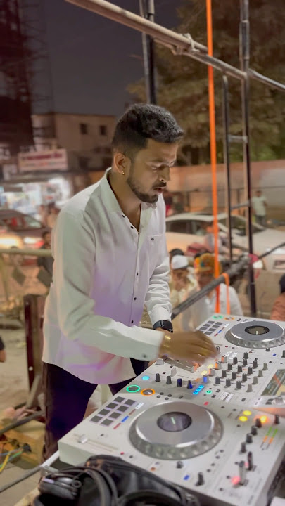 DJ HRK Roadshow with Lloydlee Neos Series
