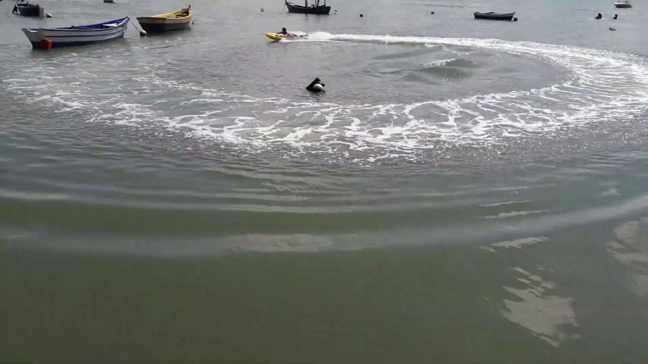 Leandro Gallas dando um role de Kymera Body Board YouTube