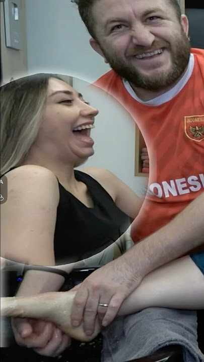 Lady Tugba's Feet Are Very Ticklish #asmr #footmassage #palmmassage #footwash #care #tickle #cracks