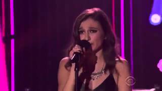 Daya performs \