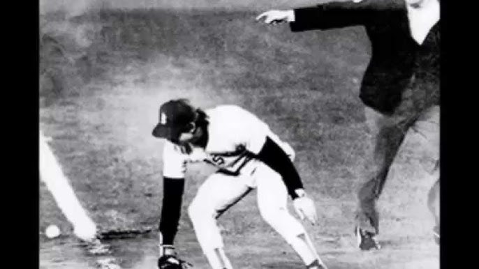 When Reggie blasted three homers in Game Six of the '77 World Series -  Baseball Egg