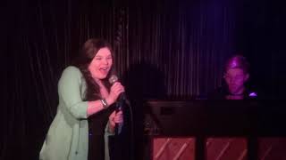 Amanda Michelle singing Look At Me Now