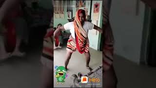 Dekho Ye Dadi Kitna Hot Dance Kar Rahi Hain