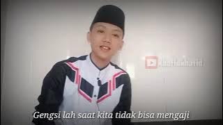 jangan gengsi kita pake sarung peci