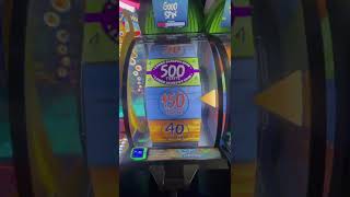 Winning the biggest Prizes at Dave N Busters!