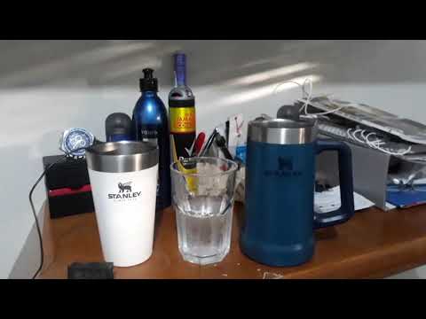 Vídeo: Diferença Entre Copo E Caneca