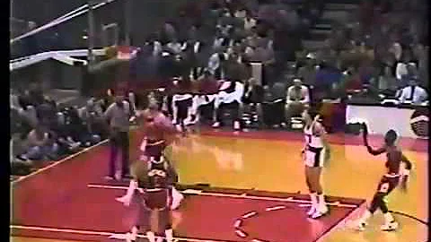 Jim Paxson/Kiki Vandeweghe Vs Quintin Dailey/Micha...