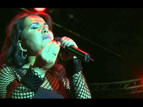 Yulduz Usmonova - Onamning dardiga shifo so'radim (Nyu York 2013)