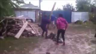 Обложка Пьяная сельская драка видео из 100500 Сельская Драка Скачать Пьяная сельская драка видео из 100500 Сельская Драка