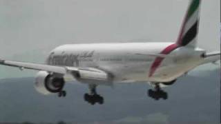 Emirates 777-300ER landing at ZRH HD