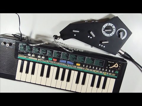 Demo of SOMA PIPE as an FX processor (with a baby synth as the input)