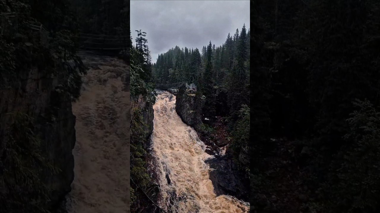 Helvetesfallet a rainy hike 