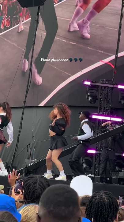 Uncle Waffles' dancers perform “Peacock” at Wireless Festival 2024 in London