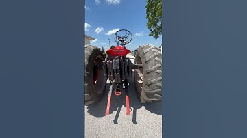 1949 Allis Chalmers WD Pulling Tractor #beegees #music