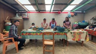 ✅️😃Para este dia de las madres preparamos ricos tamales oaxaqueños 😋 