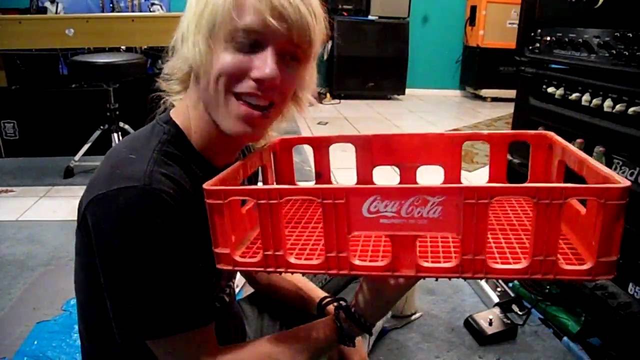 A Simple Unique Pedal board Idea (Eric Shreds) YouTube