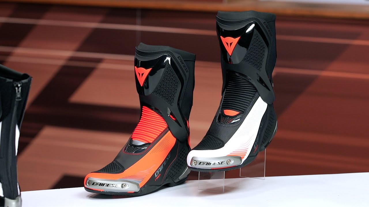 Dainese Dyno D1 Shoes Review at RevZilla.com - YouTube