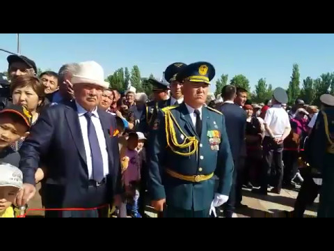 Участники митинга-реквиема в честь Дня Победы