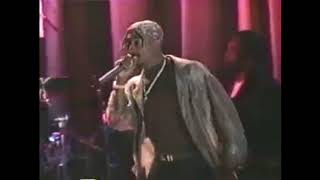 Tupac Shakur emotional live performance of 'Dear Mama'