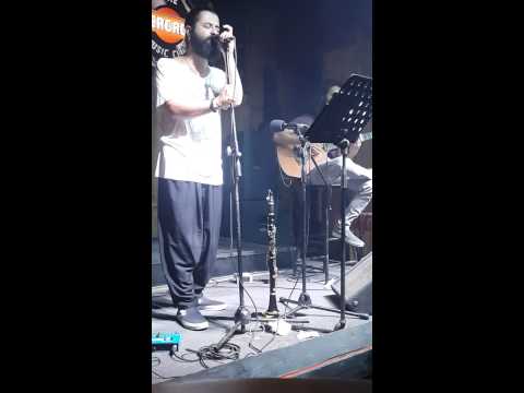 Koray avcı beni unutma + kafama sıkar giderim