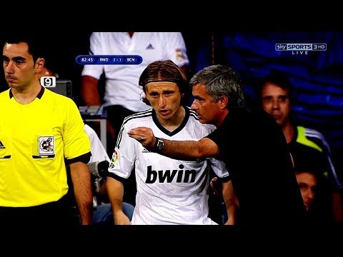 Luka Modric vs Barcelona 12-13 (Home) English Commentary (720p) - YouTube