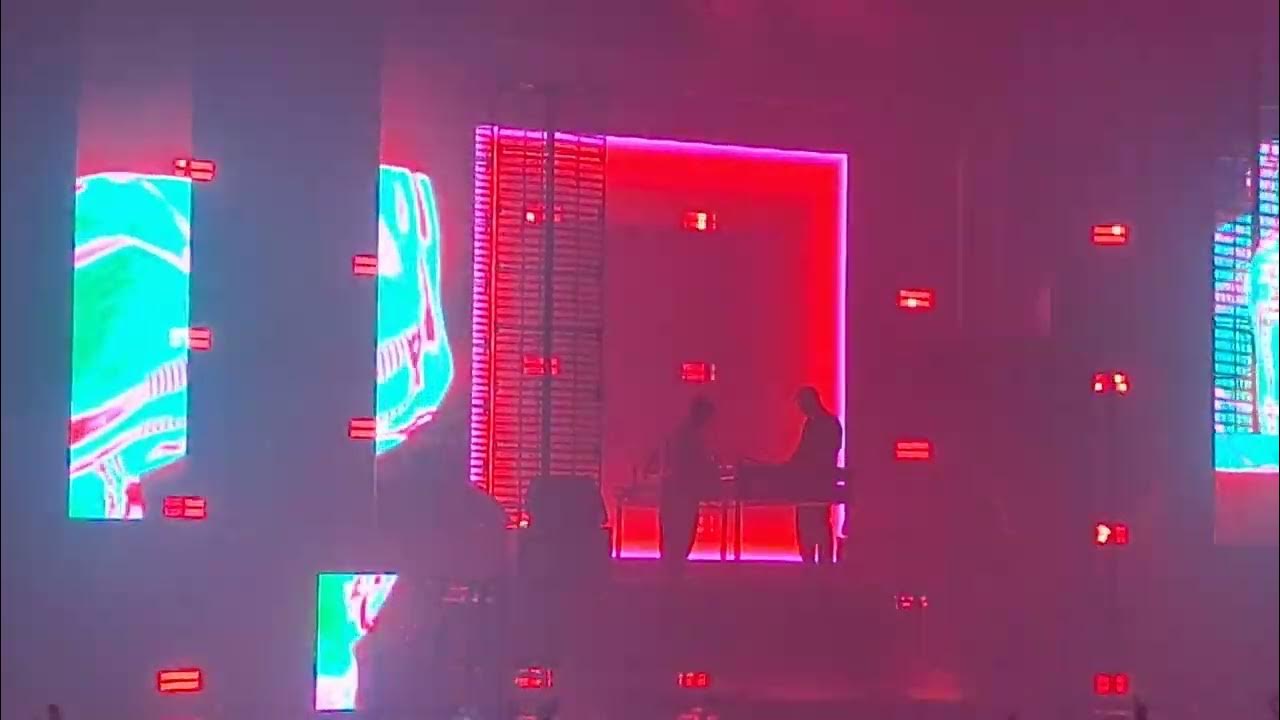 BICEP Apricots (final) (8/8) Live Le Zenith Paris 20221027 225215 HD