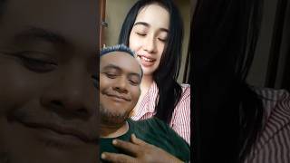 Download Lagu duet 01, dasi dan gincu, haji Rhoma irama MP3