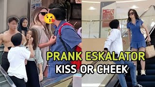 PRANK JAHILIN ORANG DI ESKALATOR PART 123 #viraltiktok #prank