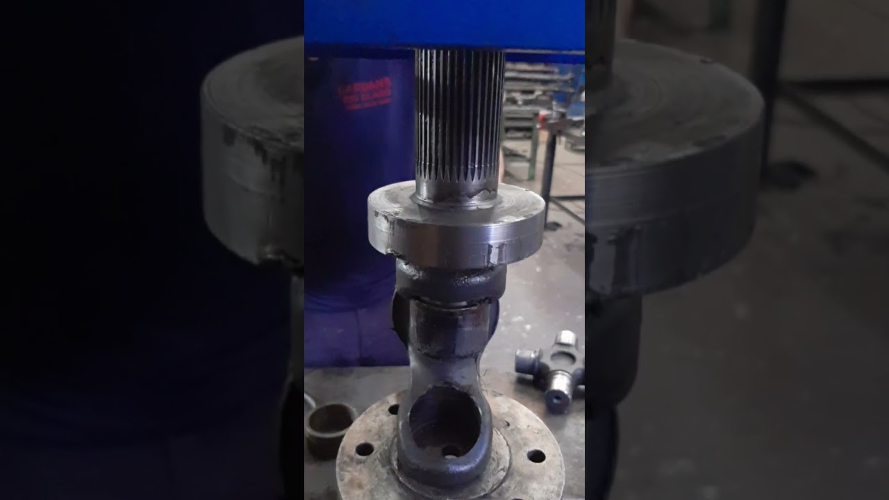 Troca da Cruzeta do Cardan Scania