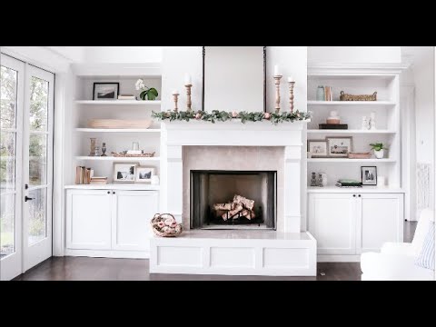 DIY Living Room Built-Ins