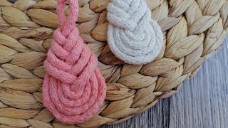 ПЛЕТЁМ БРЕЛОК В ТЕХНИКЕ МАКРАМЕ | MACRAME TUTORIAL | МАКРАМЕ ДЛЯ НАЧИНАЮЩИХ | DIY